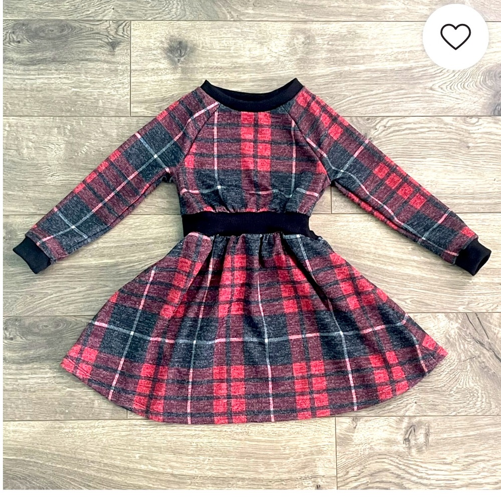 Beautiful girls Christmas dress